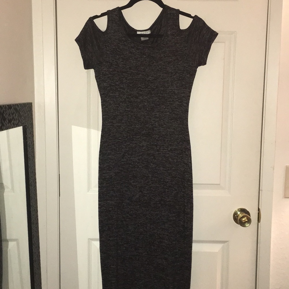 January 7 Off the shoulder Gray & Black Dress